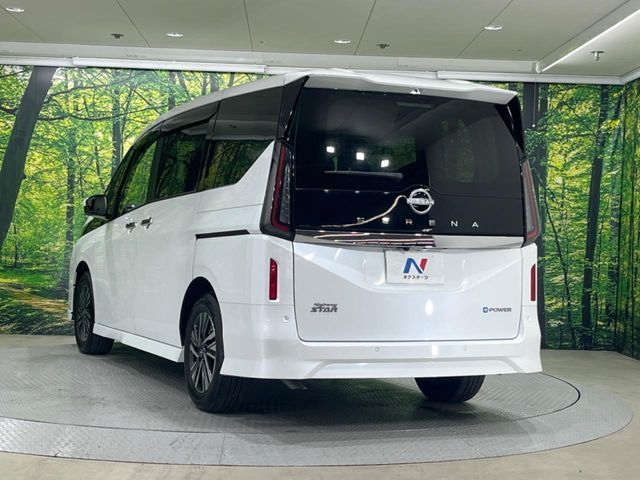 NISSAN SERENA  WG 2024