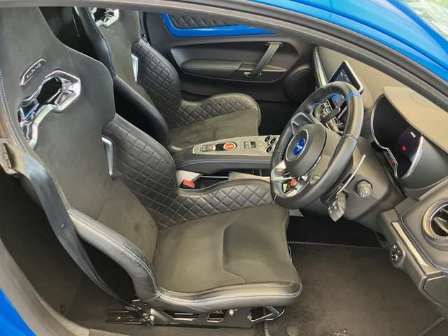 RENAULT RENAULT ALPINE A110 2023