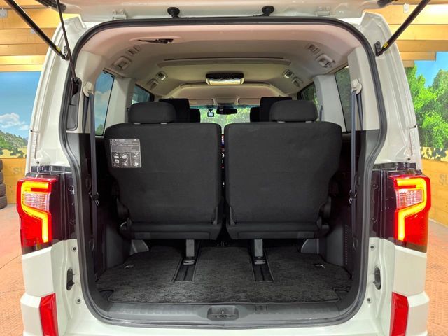 MITSUBISHI DELICA D:5 4WD 2021