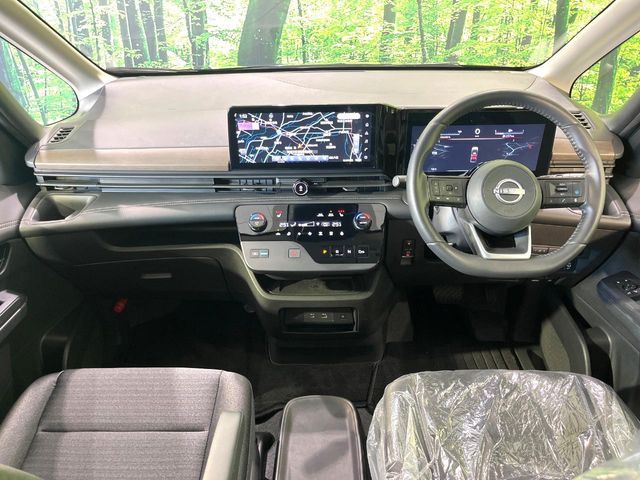 NISSAN SERENA  WG 2023