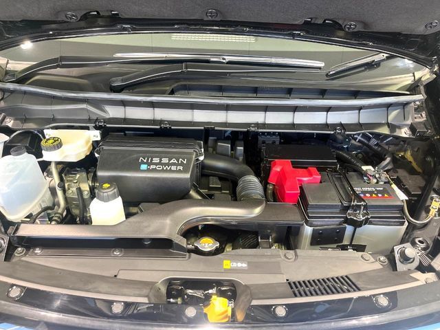 NISSAN SERENA  WG 2023