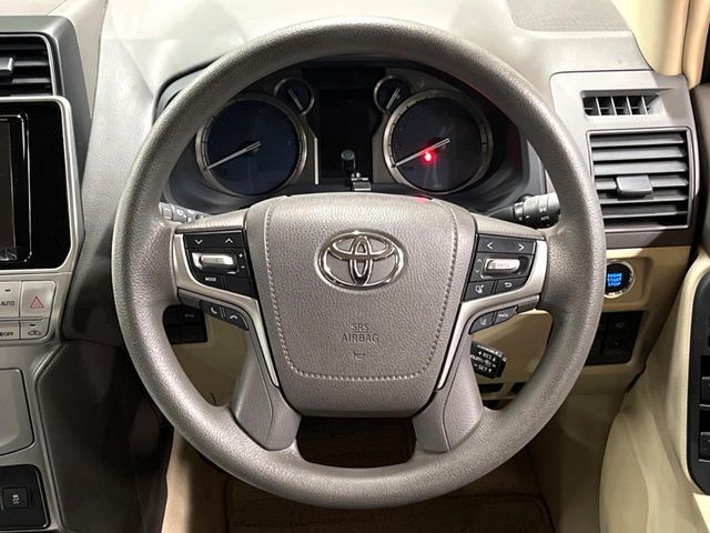 TOYOTA LANDCRUISER PRADO 2019