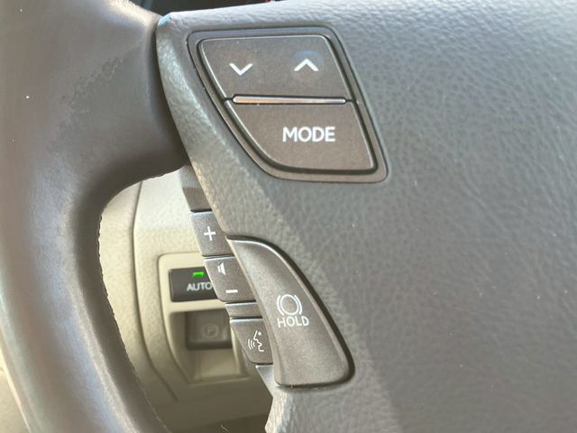 TOYOTA LEXUS LS460 2010