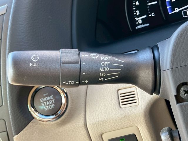 TOYOTA LEXUS LS460 2010