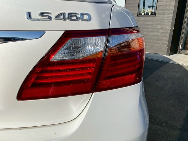 TOYOTA LEXUS LS460 2010