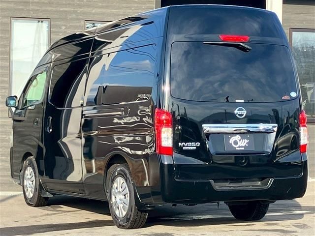 NISSAN NV350 CARAVAN WAGON 2017