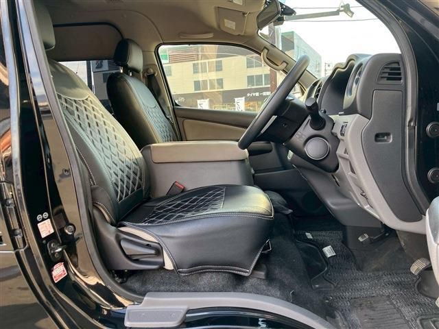 NISSAN NV350 CARAVAN WAGON 2017