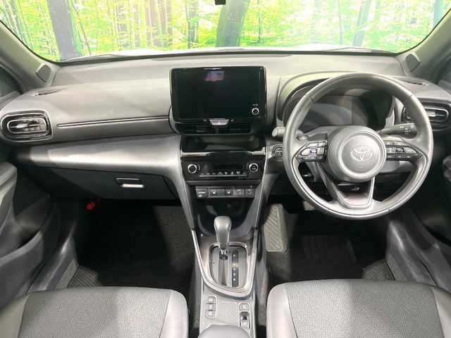 TOYOTA YARIS CROSS HYBRID 2025