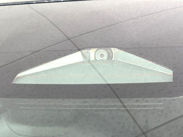 TOYOTA YARIS CROSS HYBRID 2025