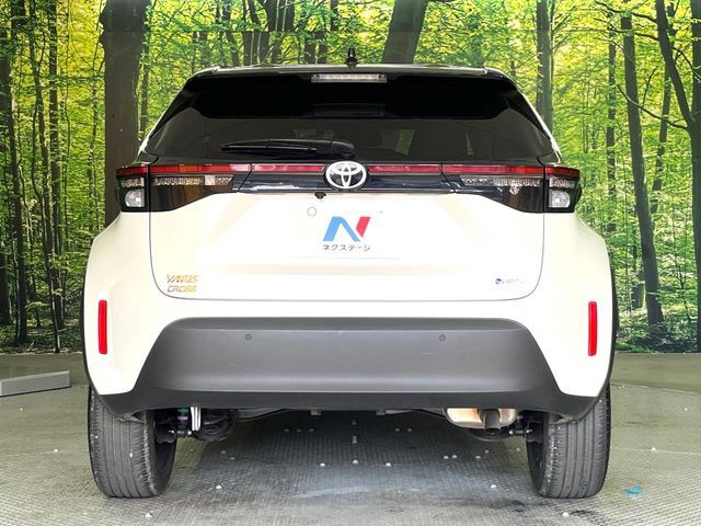 TOYOTA YARIS CROSS HYBRID 2025