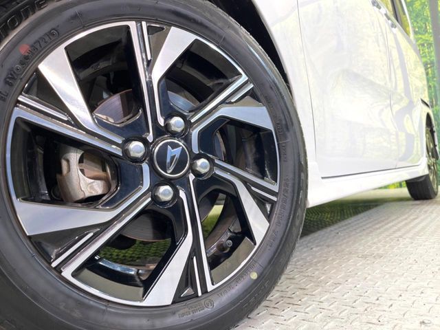 DAIHATSU TANTO CUSTOM 2021