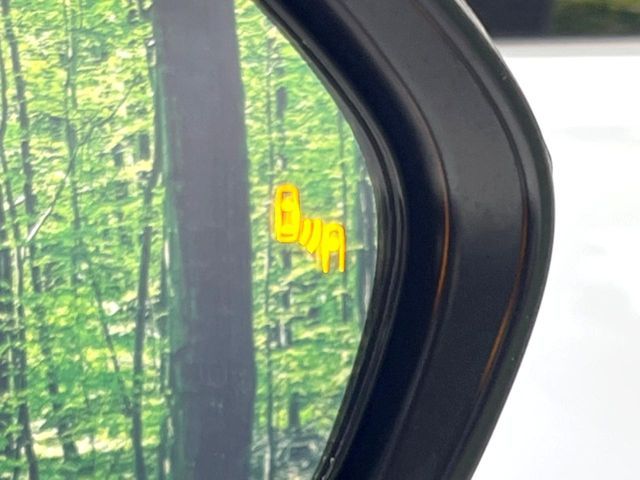 TOYOTA YARIS CROSS HYBRID 2025