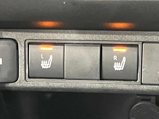 TOYOTA YARIS CROSS HYBRID 2025