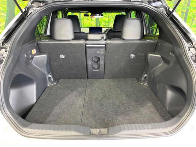 TOYOTA YARIS CROSS HYBRID 2025