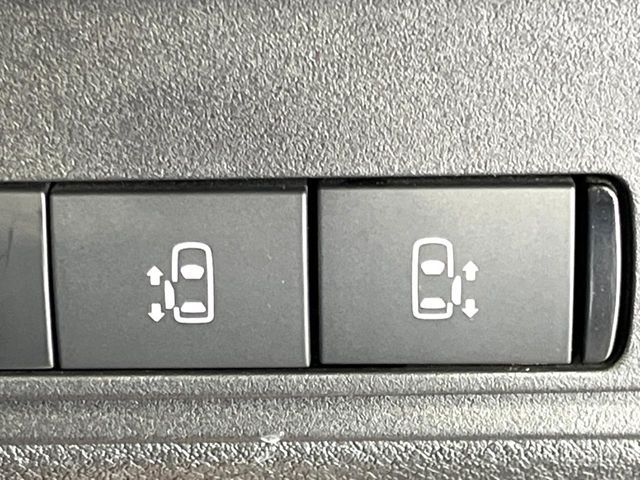 NISSAN SERENA  WG 2023