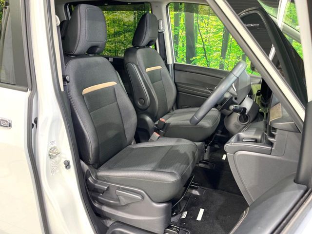 NISSAN SERENA  WG 2023