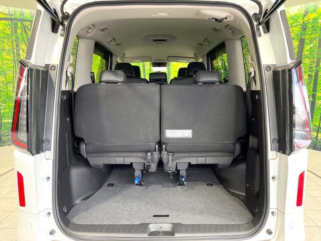 NISSAN SERENA  WG 2023