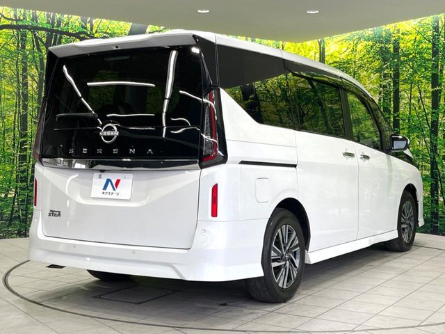 NISSAN SERENA  WG 2023
