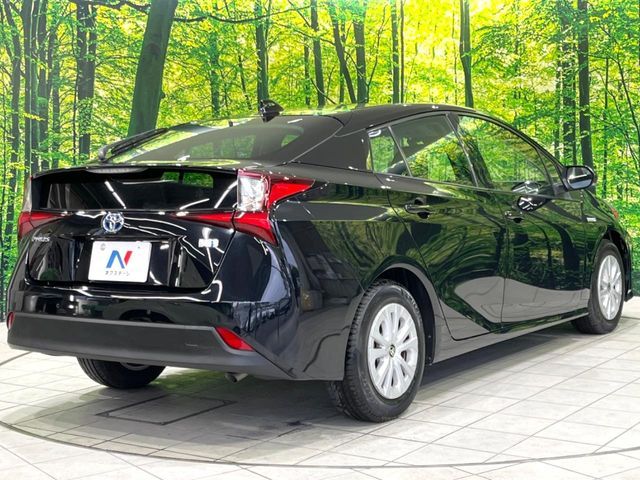 TOYOTA PRIUS 2019