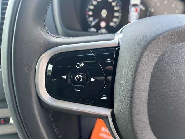 VOLVO VOLVO XC90 2022