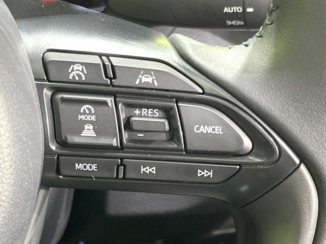 TOYOTA YARIS CROSS 2025