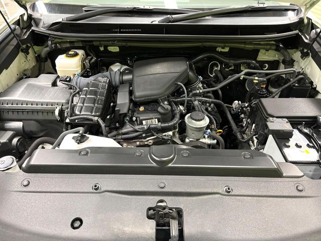 TOYOTA LANDCRUISER PRADO 2023