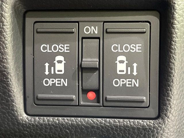 HONDA N BOX CUSTOM 4WD 2021