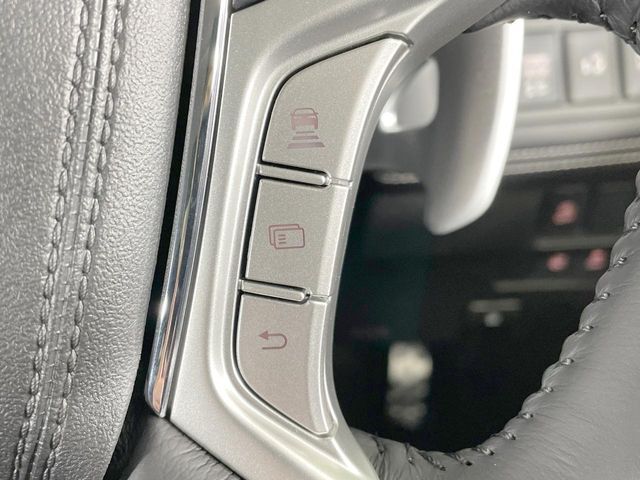 MITSUBISHI DELICA D:5 4WD 2025