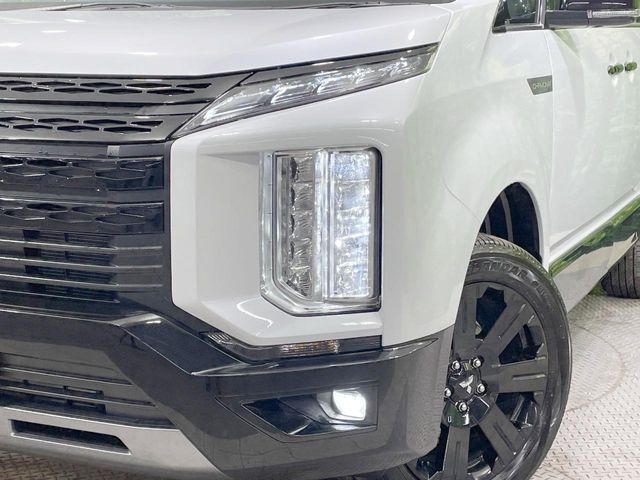 MITSUBISHI DELICA D:5 4WD 2025