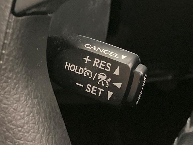 TOYOTA LANDCRUISER PRADO 2023