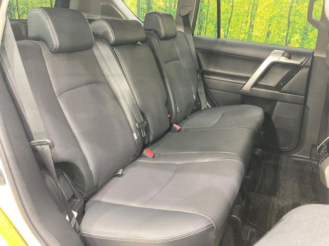 TOYOTA LANDCRUISER PRADO 2023