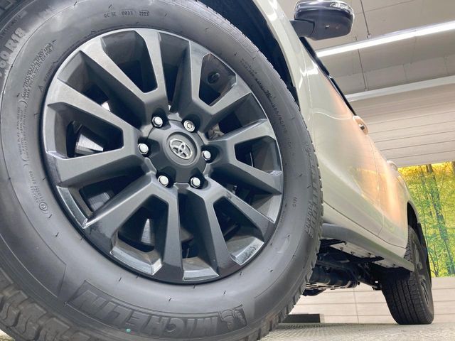 TOYOTA LANDCRUISER PRADO 2023