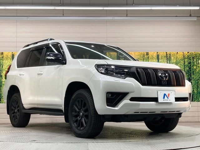 TOYOTA LANDCRUISER PRADO 2023