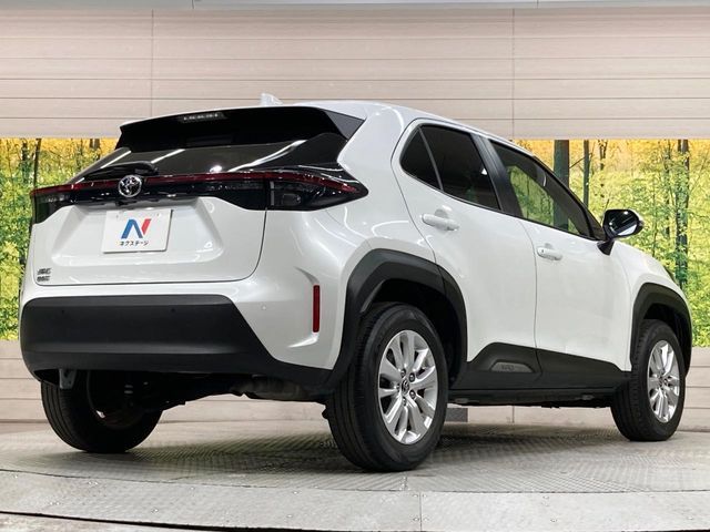 TOYOTA YARIS CROSS 2023