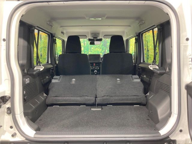 SUZUKI JIMNY NOMADE 2025