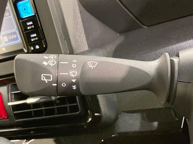 DAIHATSU TANTO CUSTOM 2024