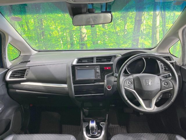 HONDA FIT HYBRID 2017