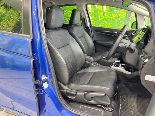 HONDA FIT HYBRID 2017