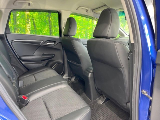 HONDA FIT HYBRID 2017