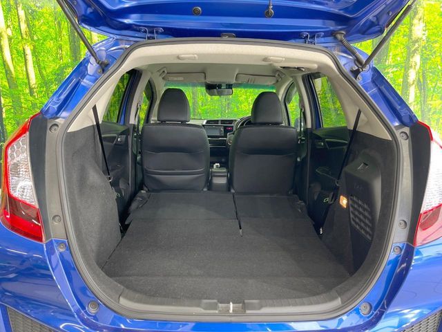 HONDA FIT HYBRID 2017