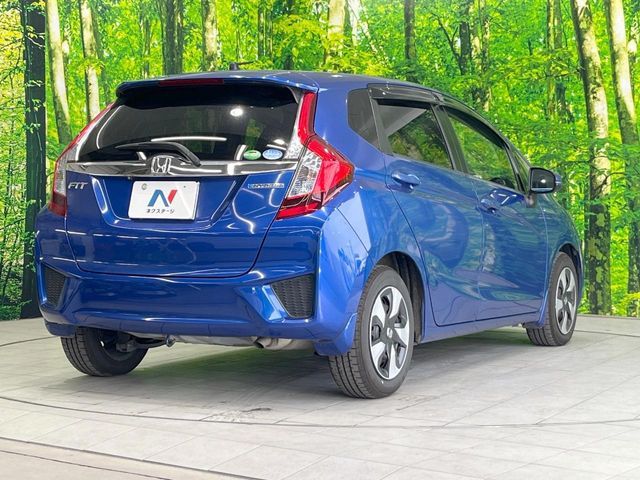 HONDA FIT HYBRID 2017