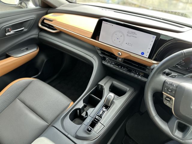 TOYOTA CROWN CROSSOVER 2024