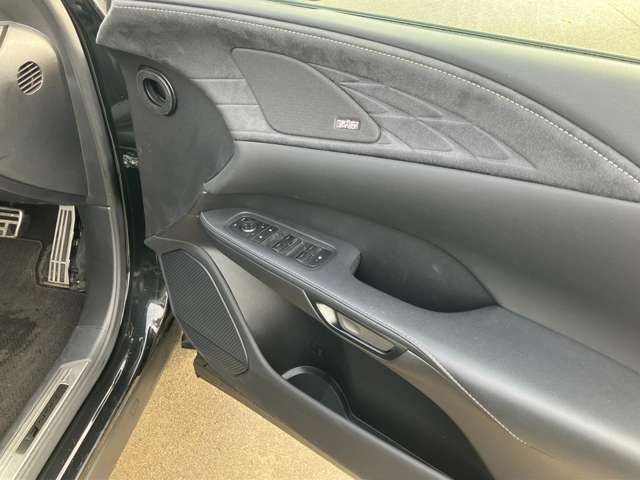 TOYOTA LEXUS RX500h 2024