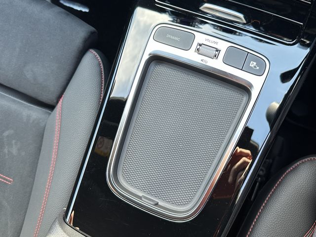 MERCEDES BENZ MERCEDES BENZ CLA class 2024