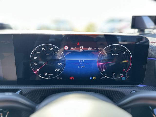 MERCEDES BENZ MERCEDES BENZ CLA class 2024