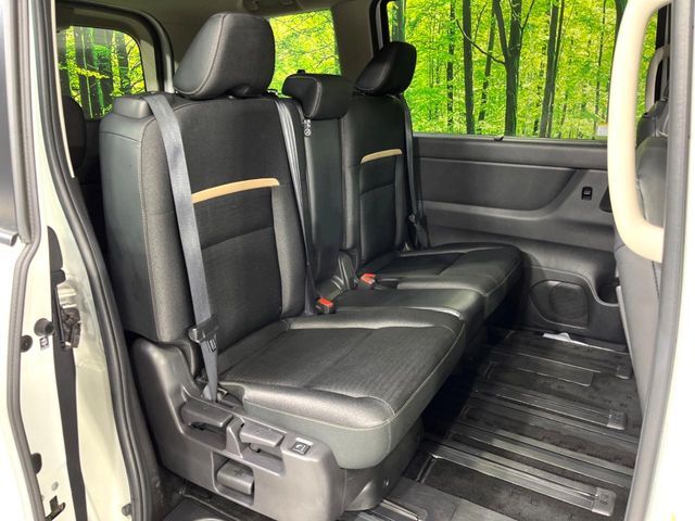 NISSAN SERENA  WG 4WD 2023