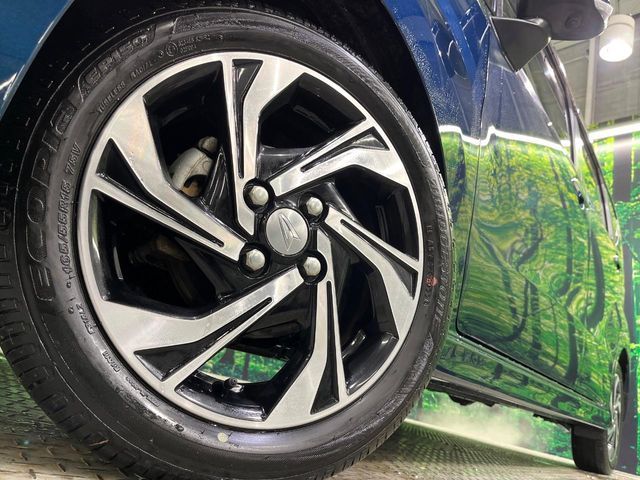 DAIHATSU MOVE CUSTOM 4WD 2022