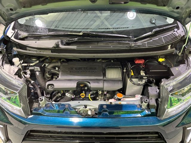 DAIHATSU MOVE CUSTOM 4WD 2022