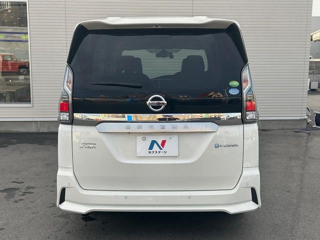 NISSAN SERENA  WG 2018