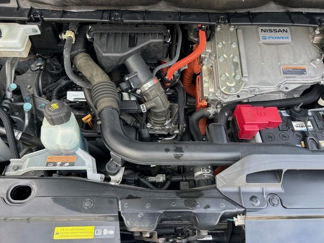 NISSAN SERENA  WG 2018